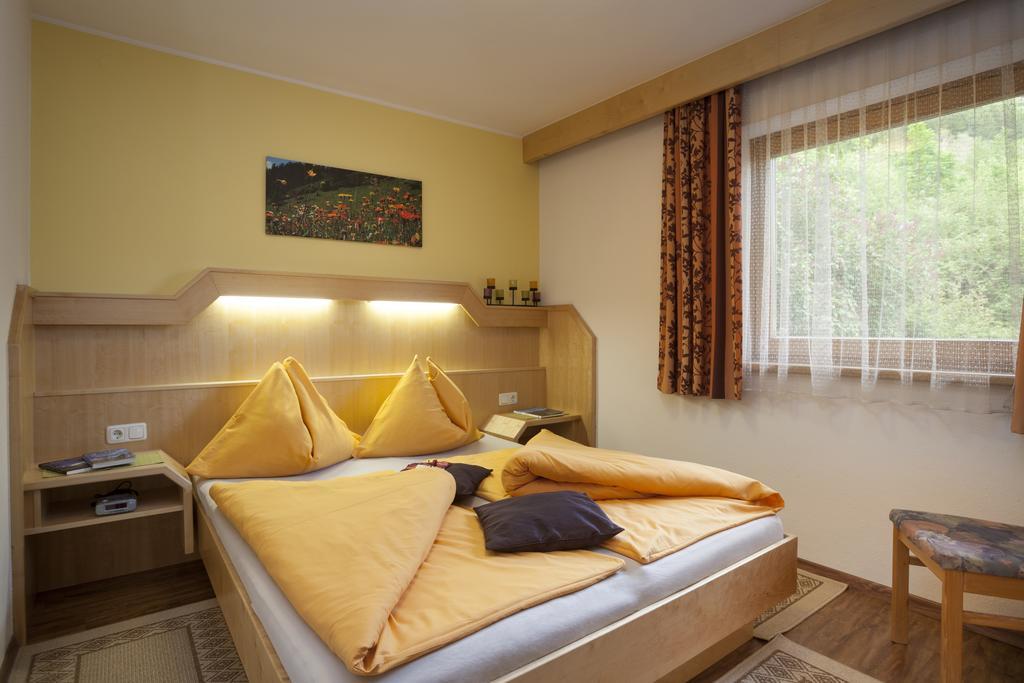 Ferienhaus Sonnenhang มาเทรอี อิน ออสท์ทีโรล ภายนอก รูปภาพ